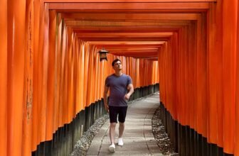 A Better Way to Stay Connected When You Travel