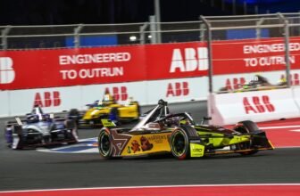 Dan Ticktum, Pepe Marti settle “over the line”...