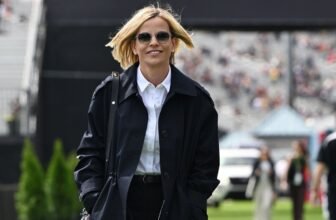 Susie Wolff reveals how attitudes to female racers...