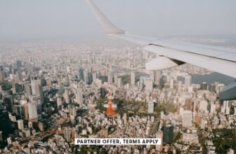 Why American Airlines flyers should earn Atmos Rew...