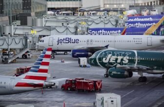 Is airline merger mania back as United-American ru...