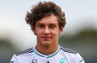 Kimi Antonelli enjoys Easter break at Valentino Ro...