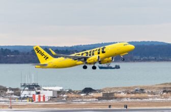 Spirit Airlines to sell its 22 New York LaGuardia ...