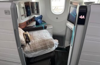 Alaska Airlines plots premium economy, luxe Seattl...