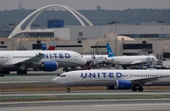 United Airlines rules out ‘idiotic’ Je...